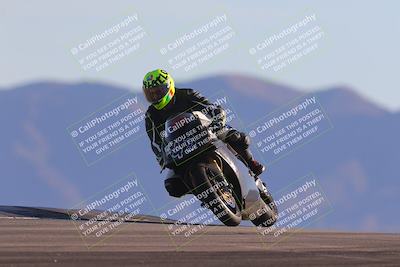 media/Nov-06-2023-Moto Forza (Mon) [[ce023d0744]]/4-Beginner Group/Session 5 (Turn 9)/